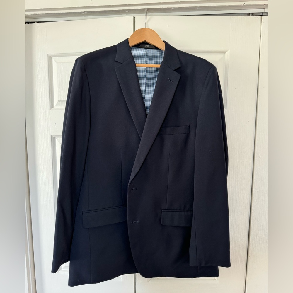 Navy blue travel blazer, Haggar, 46 L